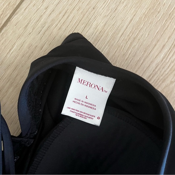 SOLD ‼️ - Picture 3 of 3